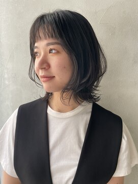 ニーィ バイ カータ(Niii by CARTA) ふわっとレイヤーミディ