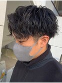 センターパートツイストスパイラルパーマツイストパーマ刈り上げ