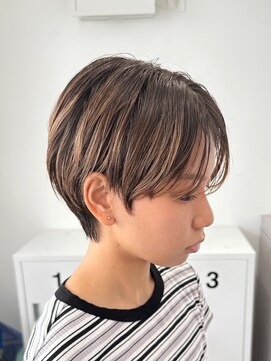 スイ(suiw) ハイライト丸みハンサムショート【suiw】昭和町/天王寺/阿倍野