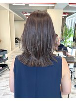 リンヘアーバイギフト 表参道(RIN hair by GIFT) くびレイヤーミディ　セミディ　アッシュブラウン　表参道渋谷