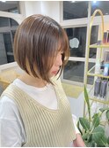 【racic】パツっとボブ×チラ見せイヤリングカラー