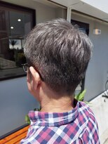 ガブ(GABU.)&nbsp;ロマンスグレー (襟足テーパースキンフェード)