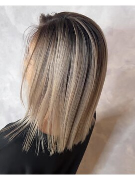 ブルーアンドカンパニー(BLUE&Co.) シャドールーツ