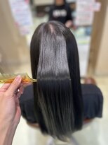 アズール 草加(azule)&nbsp;髪質改善カラー　アッシュブラック　ツヤ髪スタイル