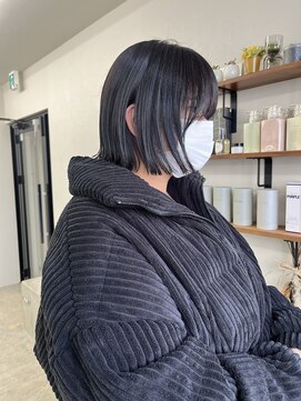 ソソ(soso) 【soso 伊勢田】黒髪ミニボブ