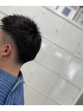 ヘアーエス(hair.-s-) スパイキーショート