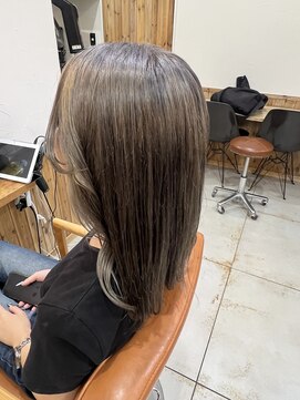 ノーム 横浜(NORM) グレージュ