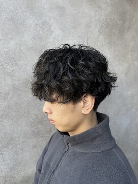 プラスイズム(PLUSISM) クルフワスパイラルパーマ