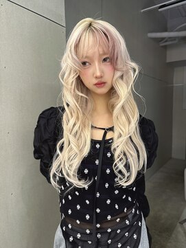 ジェム(GEM) 《YURI》ホワイトブロンド/ブロンド/前髪デザイン