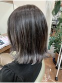 グラデーショングレージュ