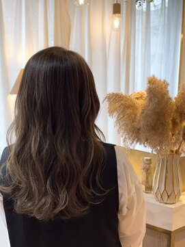 アンド ラ ブランシュ(&.La Blanche) 大人ガーリー/チョコレート/プリカール/モードヘア/大宮