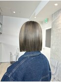 "切りっぱボブ×グレージュ"