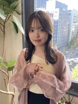 ジル ヘアデザイン ナンバ(JILL Hair Design NAMBA) レイヤーカット／シースルーバング／くびれヘア／ベージュカラー