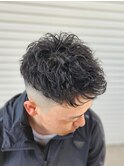 ツーブロック×アイロンパーマ