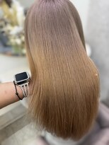 ラビス(Lovis) 黒髪カタログ/ボブルフ/ネビージュ/小顔に見せるヘア/ワンレン