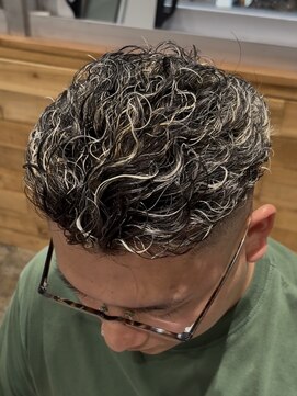 ネクストゼロ(NEXT zerO) 極道パーマ