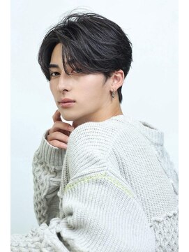 リップス 二子玉川店 (LIPPS) センターパート　毛流れ　ニュアンスパーマ