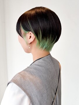 アルバム 銀座(ALBUM GINZA) おくれ毛前髪カットブリーチハイトーンショート_ba559731