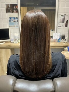 カミケンガレリア(kamiken. galleria) 縮毛矯正で美髪ストレートミディアム【カミケンガレリア/郡山】