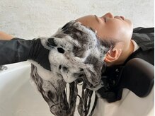 中間水洗（水素シャンプー＆トリートメント）