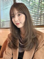 トレス(TRESS) くすみベージュ/レイヤーカット/ミディアム/フェイスレイヤー