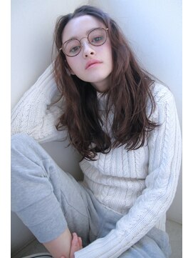 ナヌーク シブヤ(nanuk shibuya) 【nanuk】　＊　ラフウェーブ×グレージュ　＊