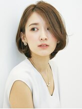 ラグエル(RAGUEL) 【30代40代50代】　前髪長めショートボブ
