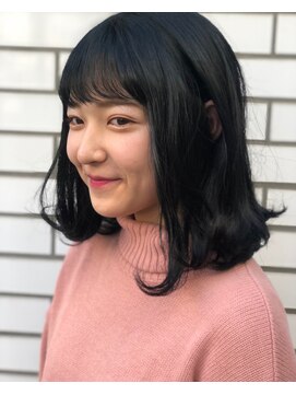 プレゼンス ネイヴィ(PRESENCE NAVY) ミディアム/ダークアッシュ/ダークグレージュ/鎖骨ミディアム