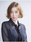 大人可愛いハイトーンボブ