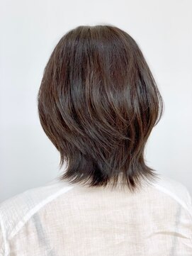 クオリス 赤塚店(QUALIS) 10代20代　外ハネ/ミディアム/レイヤー/ネオウルフ