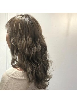 アルーシェ 平井(Alushe) ゆるふわウェーブ『Alushe平井』