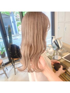 シェーン 仙台駅広瀬通店(schon) 透け感×ミルクティーベージュ