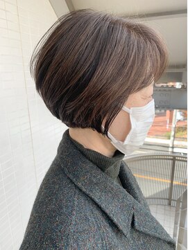 オーシャン(Ocean) [OCEAN Hair&Life藤原純] 前下がり丸みボブ×明るい白髪染☆