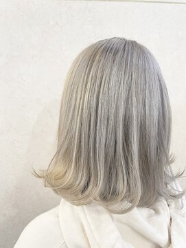 ラビス 浦和(Lovis) デザインカラー/レイヤーカット/ウェットヘア/夏のヘアアレンジ