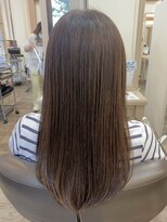 アルターリール(aL ter Rire)&nbsp;ツヤ髪/酸性ストレート/福原遼華