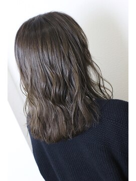 ビアージュ(Viage) :ほつれウェーブ　:オリーブカラー　:カーキ　:オリーブベージュ