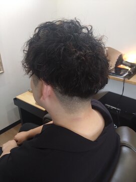 ユニ ヘアサロン イシグロ(yuni HAIRSALON ishiguro) スパイラルパーマ