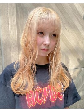 ユーリ(JUURI) ブロンド / ベージュ / ブロンドベージュ / セミロング