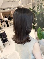 ミズチャーム(Ms.CHARM)&nbsp;韓国風スタイル/こなれミディ/レイヤーカット/イメチェン