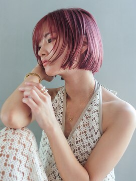 シオン(shion) 小顔秋色透明感カラーピンクヘアーボブルフ_F30217