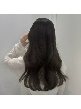 イオエ 梅田(ioe) ニュアンスカラー/グレージュ/ツヤ髪スタイル/髪質改善/縮毛矯正