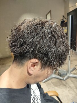 ライズ 綾瀬店(RISE) 足立区ツイストスパイラルパーマ/足立区メンズパーマ