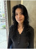 黒髪パーマ