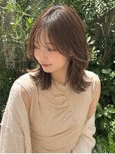 ヘアールームノエル(Hair room Noel)&nbsp;シースルーバングミディアム社会人白髪透け感外ハネミディアム