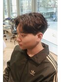 【メンズ山田】10代20代 パーマ残りを活かす大人センターパート