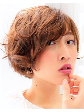 プラグ(Plug) ショートボブ