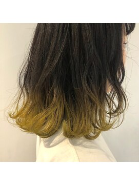 アコット(Acotto.) ポイントカラー イエロー デザインカラー 担当Aya