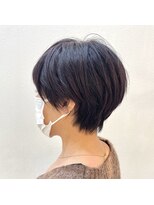 フゥカ 類家店(fuka)&nbsp;八戸 暗髪 すっきり くびれショート 20代 30代 40代 50代 60代