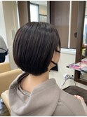 ハイライトベージュカラー大人可愛いショートボブ