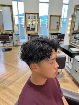 コワファースト  させぼ五番街店(COIFF1RST) ツイスパ×アップバング☆